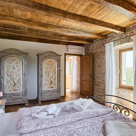 Casa Theresa *
