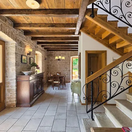 Casa Theresa Holiday home